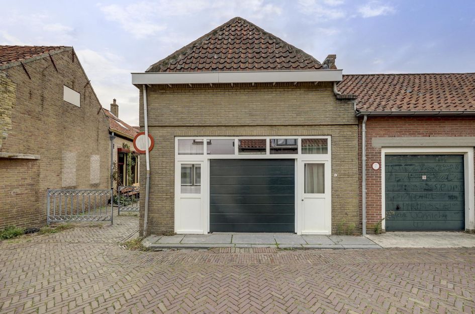 Kinderstraat 8