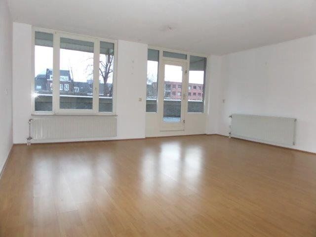 Clermontlunet 27E, Maastricht