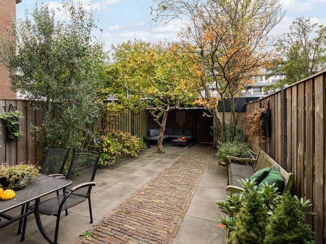 Tinbergendreef 4, Maassluis