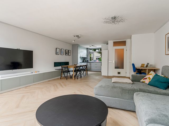 Koolzaadweg 35, Almere