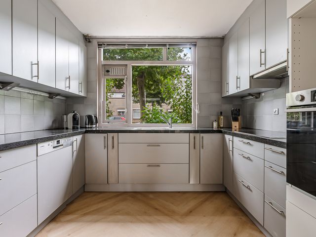 Koolzaadweg 35, Almere