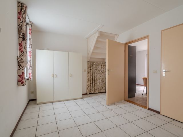 Molenlaan 1, Midwolda