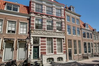 homes for rent on Grote Oost 7C