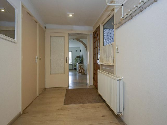 Aalsmeerderdijk 668, Rijsenhout