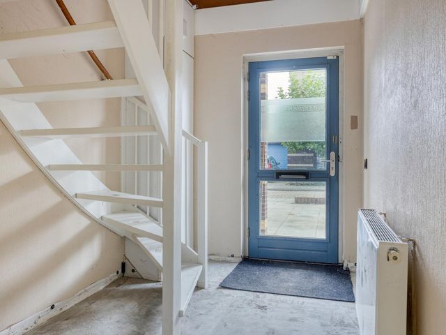 Bizetstraat 2, Oud-Beijerland