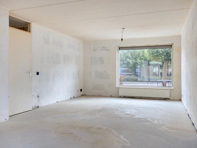 Bizetstraat 2, Oud-Beijerland