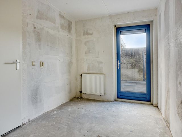 Bizetstraat 2, Oud-Beijerland