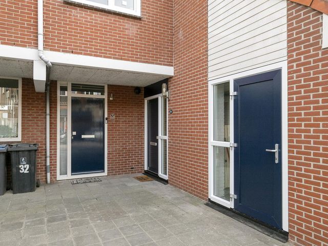 Repel 34, Hellevoetsluis