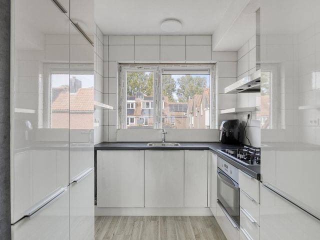 Repel 34, Hellevoetsluis