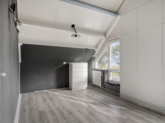 Repel 34, Hellevoetsluis