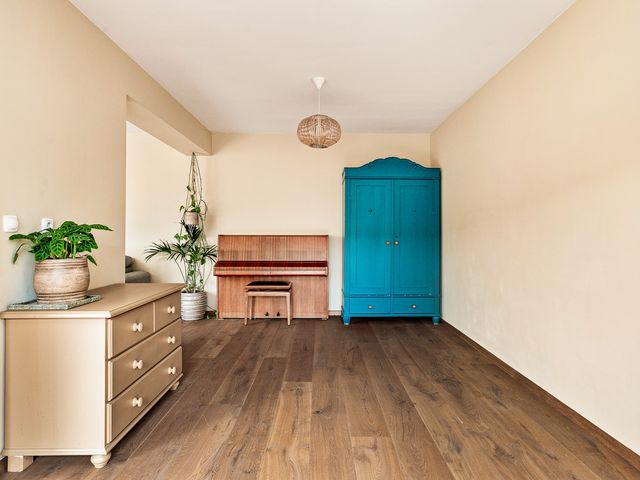 Beursjeskruidstraat 21, Almere