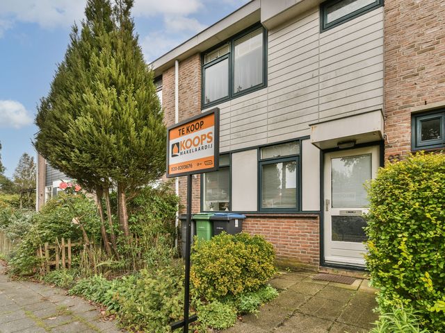 Poortwachter 93, Amstelveen