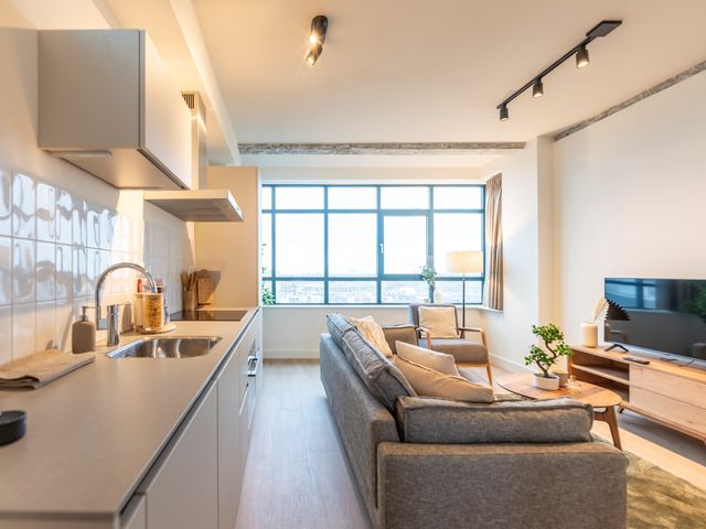 Ungerplein 2C, Rotterdam