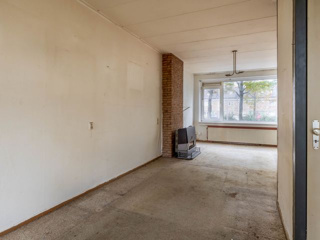 Hogenbanweg 72A, Rotterdam