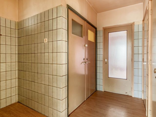 Hogenbanweg 72A, Rotterdam