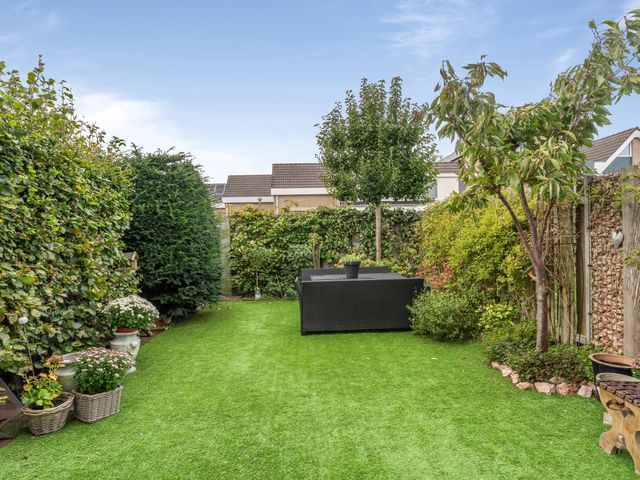 Middelzand 5412, Julianadorp