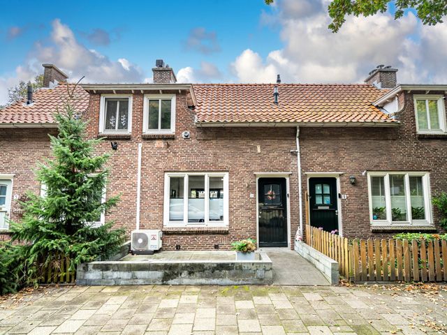 Koninklijke Marinelaan 7, Voorschoten