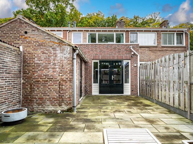 Koninklijke Marinelaan 7, Voorschoten