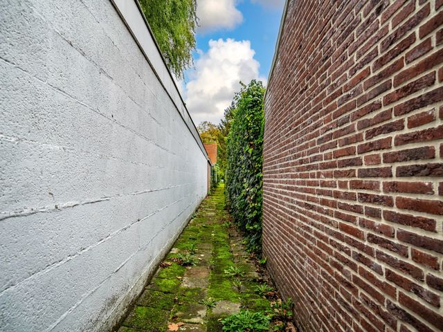 Koninklijke Marinelaan 7, Voorschoten