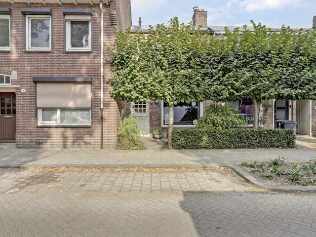 Berkdijksestraat 141, Tilburg