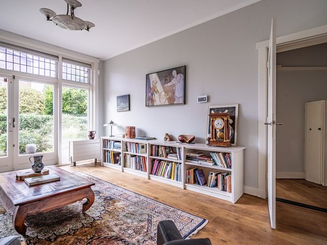 Laan Van Nieuw Oosteinde 316, Voorburg