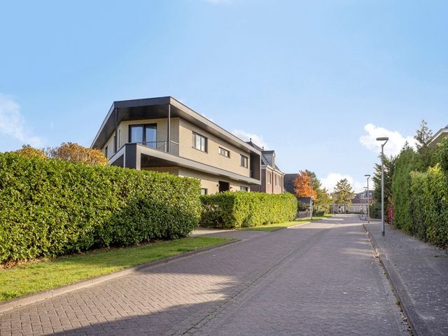 Gigantenstraat 8, Almere
