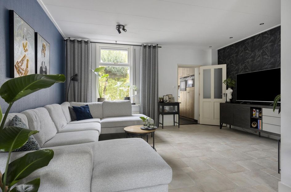 Buys Ballotstraat 40