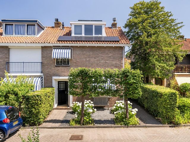 Graaf Lodewijkstraat 9, Barendrecht