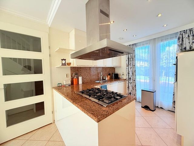 Jasmijnlaan 47, Amstelveen