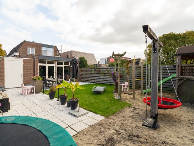 President Kennedyplein 12, Kaatsheuvel