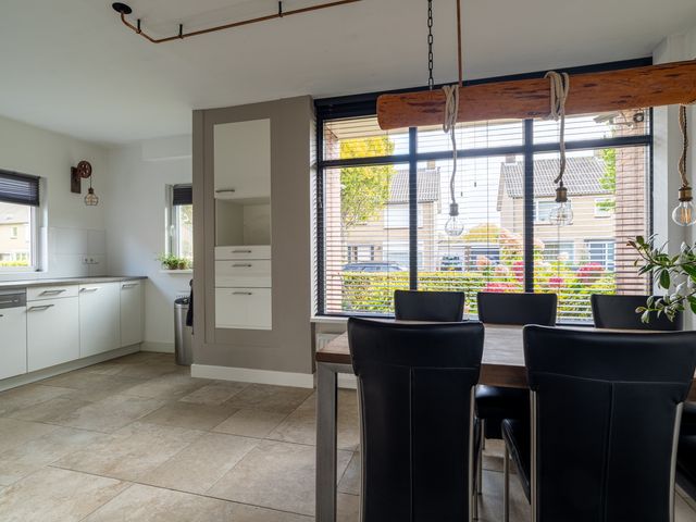 President Kennedyplein 12, Kaatsheuvel