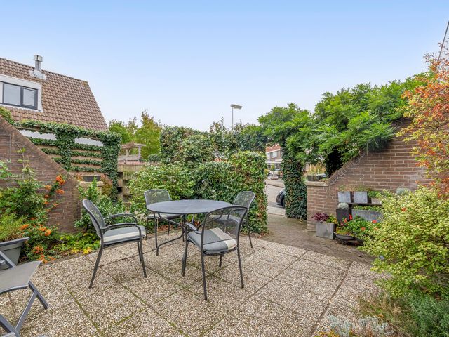 Oostpolderweg 4, Waddinxveen