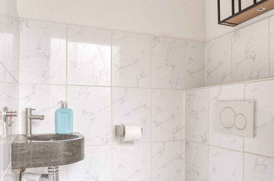 Jhr Mr A F de Savornin Lohmanstraat 88