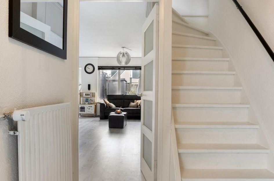 Jhr Mr A F de Savornin Lohmanstraat 88