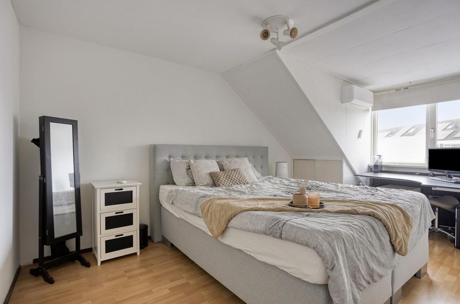 Jhr Mr A F de Savornin Lohmanstraat 88