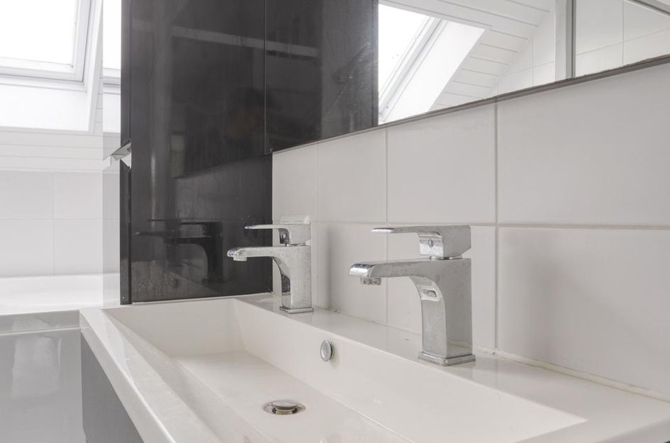 Jhr Mr A F de Savornin Lohmanstraat 88