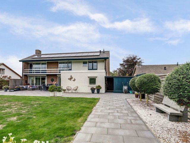 Couwervestraat 5, Kruiningen