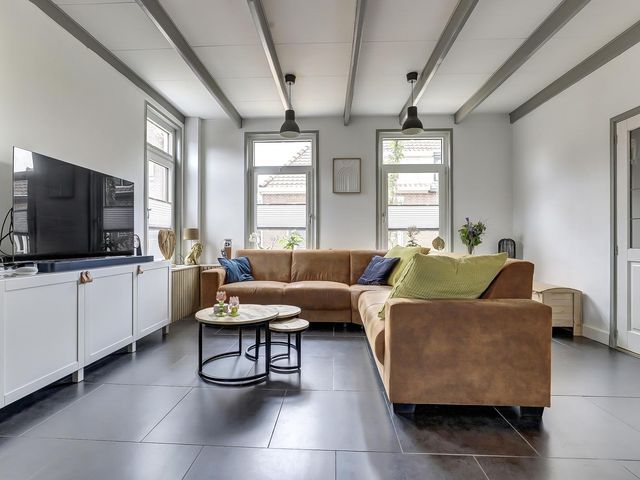 Welhoekstraat 32, Kruiningen