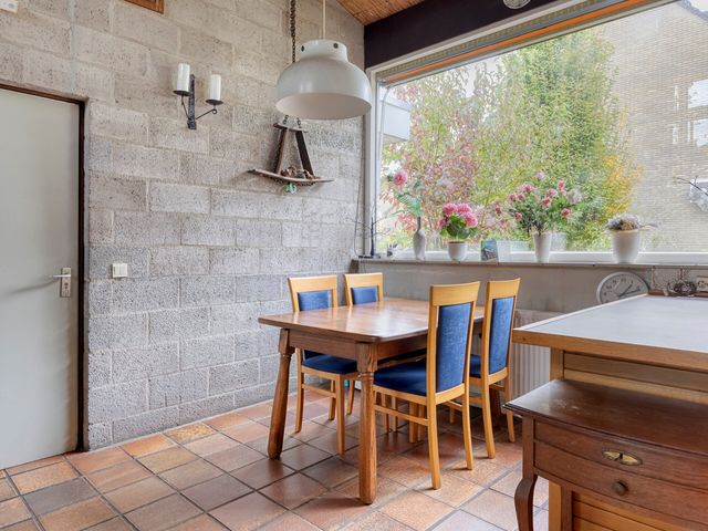 Toutenburg 22, Zwijndrecht