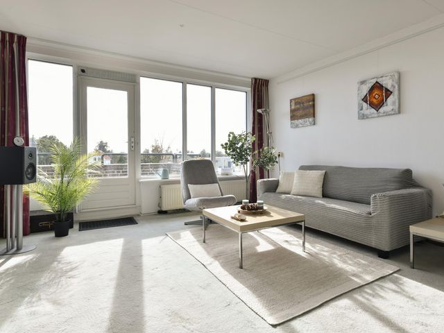 Wilhelminakade 55, Uithoorn