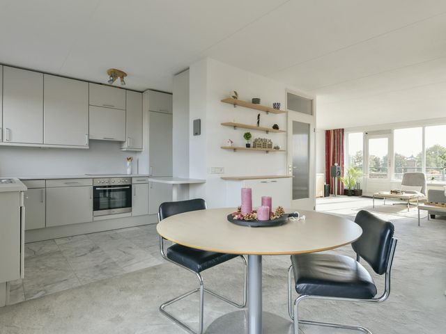 Wilhelminakade 55, Uithoorn