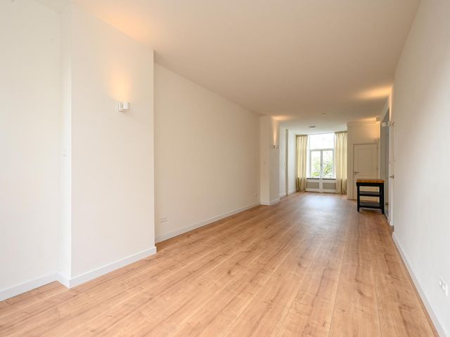 Newtonstraat 327, 's-Gravenhage