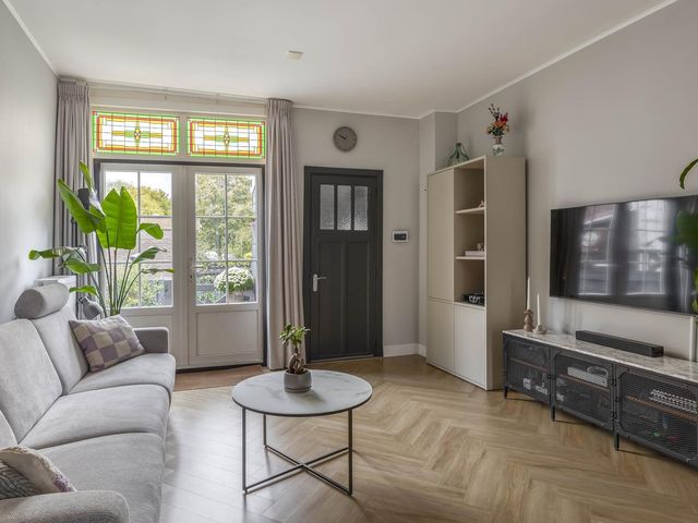 Oudedijkse Schiekade 119, Rotterdam