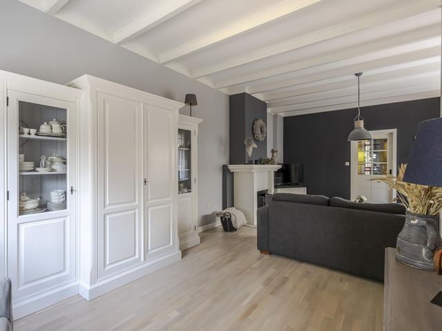 Sluisweg 44, Hardinxveld-Giessendam