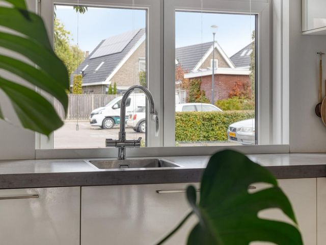 Veerschuit 12, IJsselmuiden