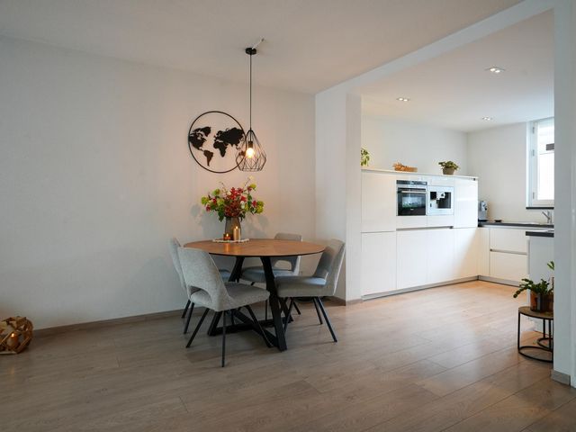 Burg Van Laarstraat 13, Wijlre