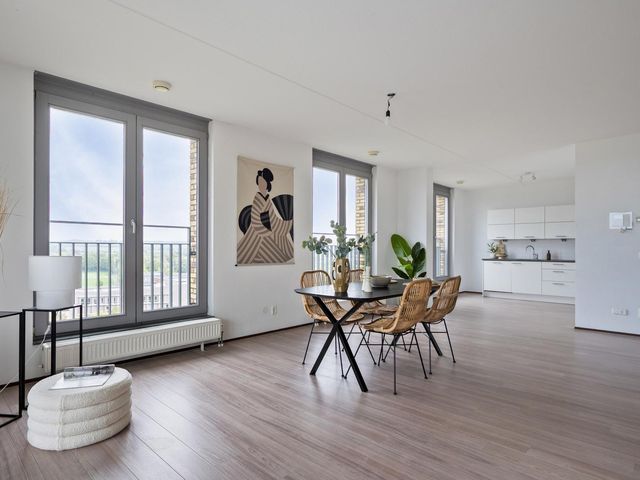 Atletenbaan 96M, Maastricht