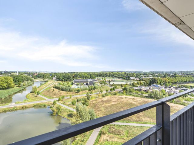 Atletenbaan 96M, Maastricht