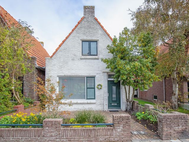 Kogerstraat 80, Den Burg