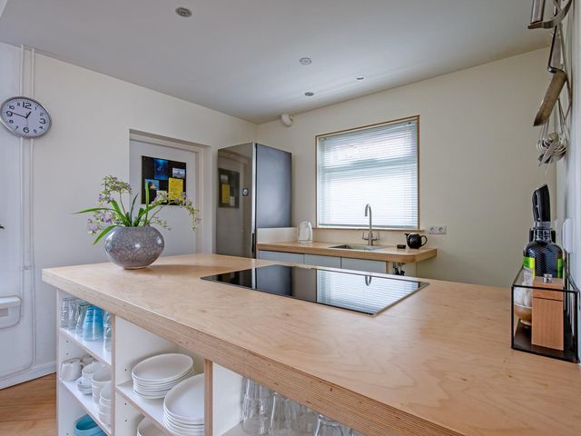 Kogerstraat 80, Den Burg